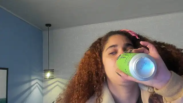 Snapshot of ninna_curly chatting on November 2025 04:44:01 AM ninna curly online show from November 2025 04:44:01 AM