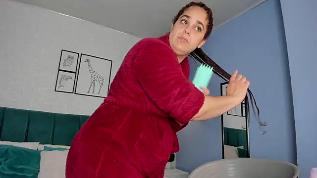 ninna curly online show from May 2026 11:01:02 PM