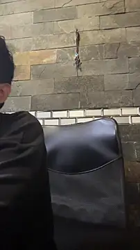 Santiago-Thompson online show from November 2025 09:58:02 PM