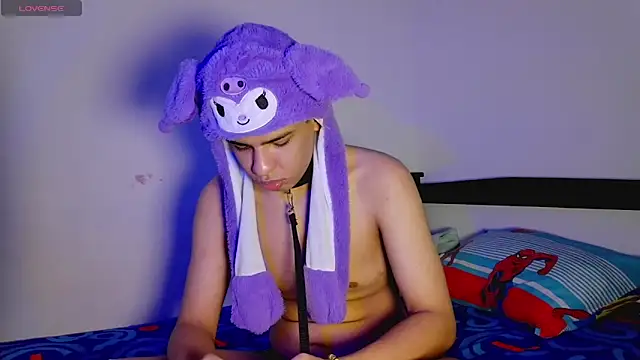 Santiago-Thompson online show from February 2026 07:25:01 PM