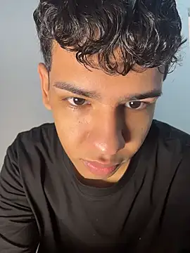 Santiago-Thompson online show from November 2025 03:59:01 PM