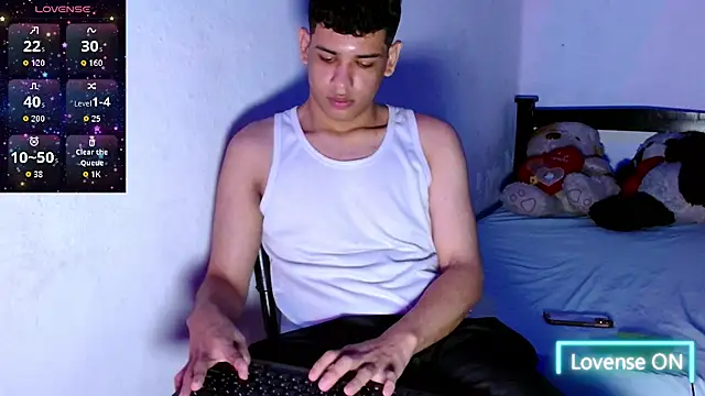 Santiago-Thompson online show from April 2026 11:31:01 PM