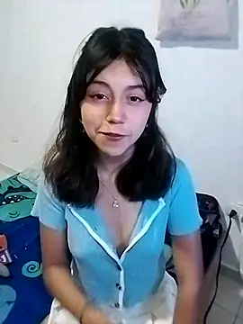 Snapshot of LiLy_kIndly chatting on February 2025 11:39:02 PM LiLy kIndly online show from February 2025 11:39:02 PM