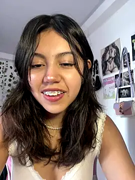 Snapshot of LiLy_kIndly chatting on November 2025 07:35:02 PM LiLy kIndly online show from November 2025 07:35:02 PM