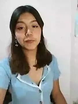 Snapshot of LiLy_kIndly chatting on February 2025 09:29:02 PM LiLy kIndly online show from February 2025 09:29:02 PM