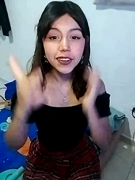 Snapshot of LiLy_kIndly chatting on February 2025 01:14:02 AM LiLy kIndly online show from February 2025 01:14:02 AM