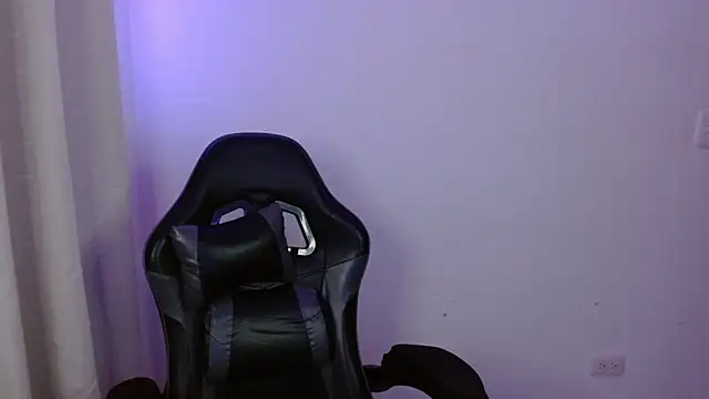 H3ll B0I online show from March 2026 03:41:01 AM