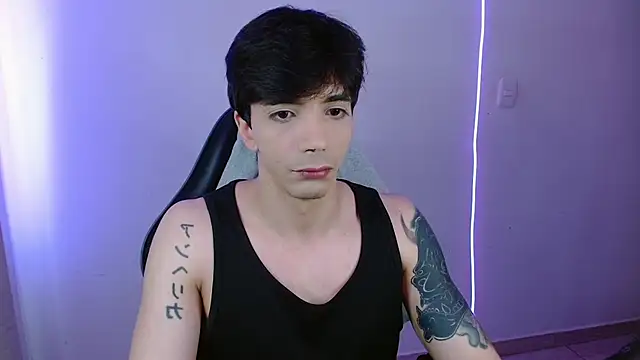 H3ll B0I online show from April 2026 12:29:02 PM