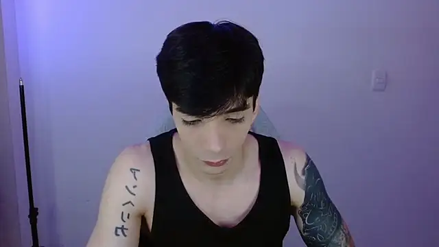 H3ll B0I online show from March 2026 10:07:02 PM