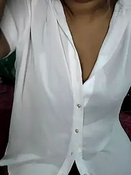 Snapshot of Dream_Ass chatting on September 2025 04:24:01 AM Dream Ass online show from September 2025 04:24:01 AM