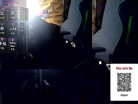 Snapshot of HuffedAdvocate chatting on November 2025 08:42:02 PM HuffedAdvocate online show from November 2025 08:42:02 PM