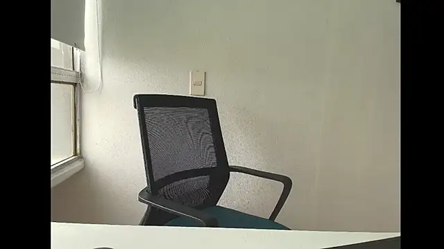 Alaiapink online show from February 2026 04:06:01 PM