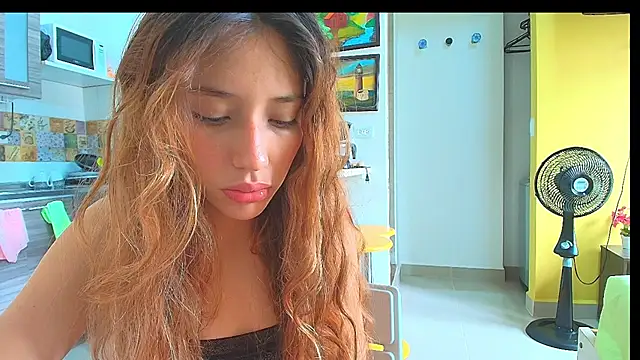 Alaiapink online show from May 2026 04:47:01 PM