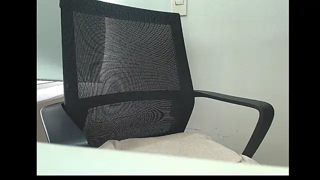 Alaiapink online show from March 2026 09:44:01 PM