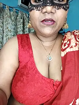 Snapshot of straightthing chatting on October 2025 07:15:02 PM straightthing online show from October 2025 07:15:02 PM