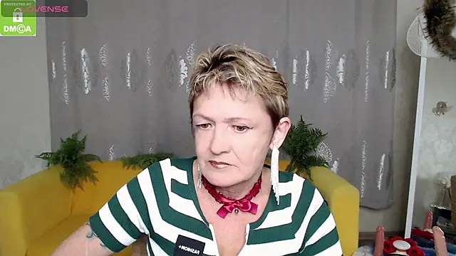 SexyGrandma  online show from November 2025 05:02:01 PM