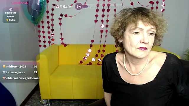 Snapshot of SexyGrandma_ chatting on February 2025 12:48:01 AM SexyGrandma online show from February 2025 12:48:01 AM