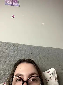 DearAlise online show from July 2026 12:16:02 PM