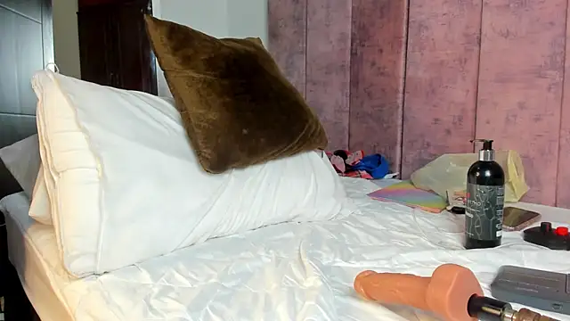 Annita001 online show from January 2026 06:34:02 PM