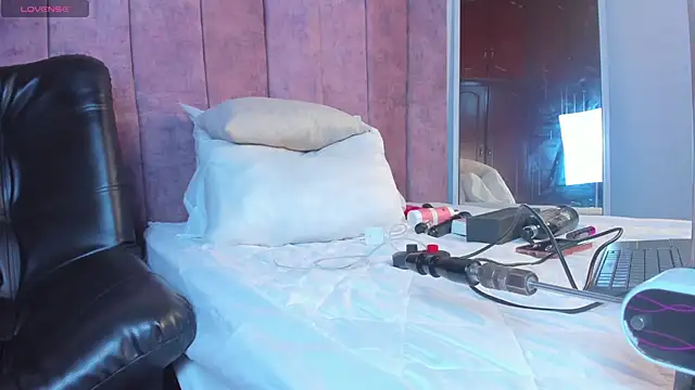 Annita001 online show from March 2026 06:34:01 PM