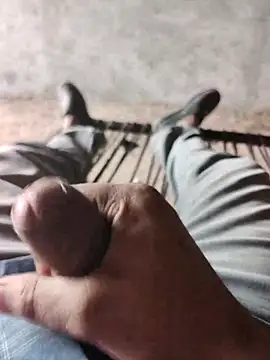 xmanrawan2 online show from November 2025 11:46:02 AM