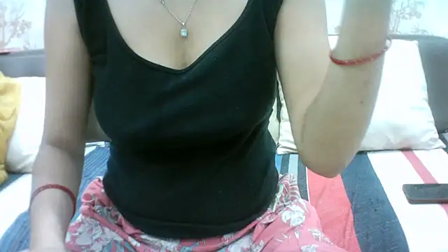 Snapshot of kajal__bhabhi_ chatting on June 2026 05:47:02 AM kajal bhabhi online show from June 2026 05:47:02 AM