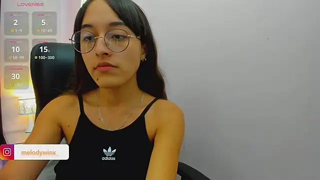 MelodyWinx online show from November 2025 11:19:02 PM