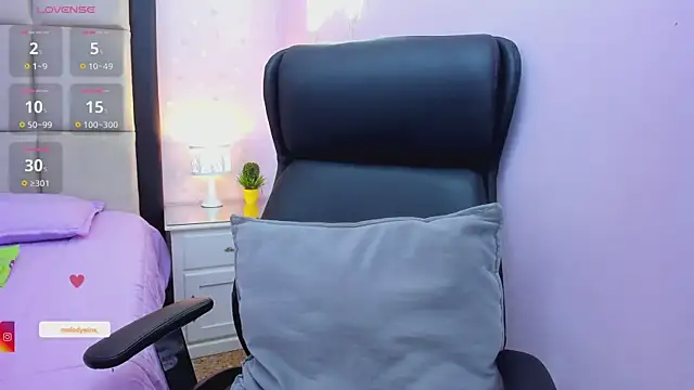 MelodyWinx online show from October 2025 08:16:01 PM