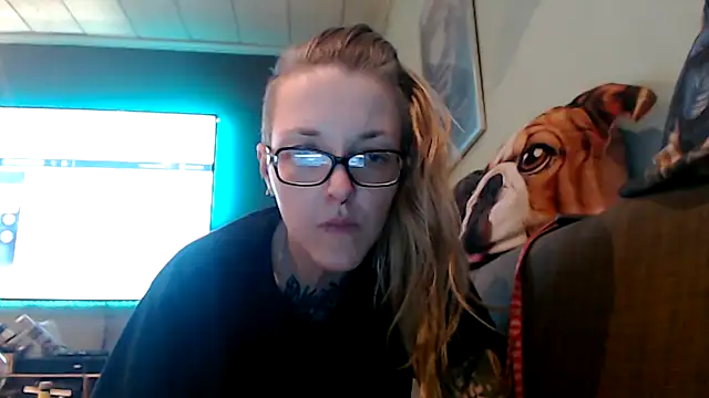 Astrid-Gilbert online show from January 2025 06:57:01 PM