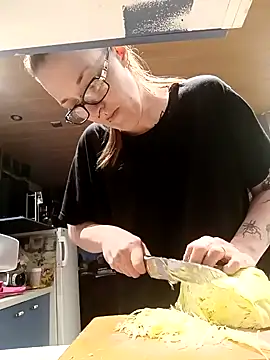 Astrid-Gilbert online show from February 2025 04:14:02 PM