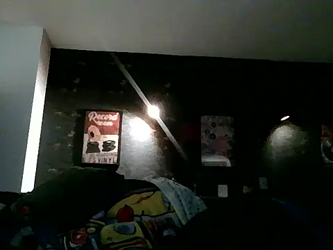Astrid-Gilbert online show from April 2026 10:25:02 PM