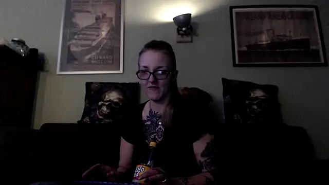 Astrid-Gilbert online show from March 2025 08:48:01 PM