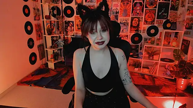 MisaPage online show from March 2025 09:01:02 PM