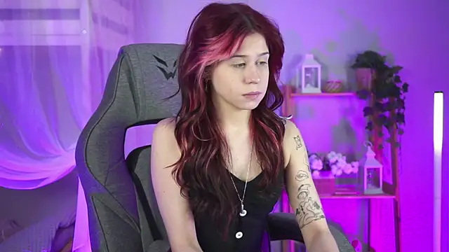 MisaPage online show from November 2025 12:25:01 AM