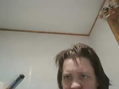 Snapshot of BBWLADY71 chatting on February 2025 01:52:02 AM BBWLADY71 online show from February 2025 01:52:02 AM