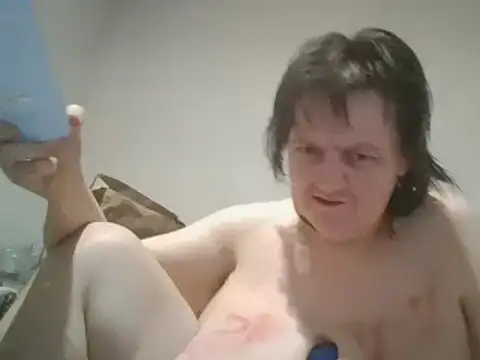 Snapshot of BBWLADY71 chatting on February 2025 06:37:02 AM BBWLADY71 online show from February 2025 06:37:02 AM