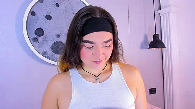 Snapshot of Shanntal_ chatting on January 2026 08:02:02 PM Shanntal online show from January 2026 08:02:02 PM