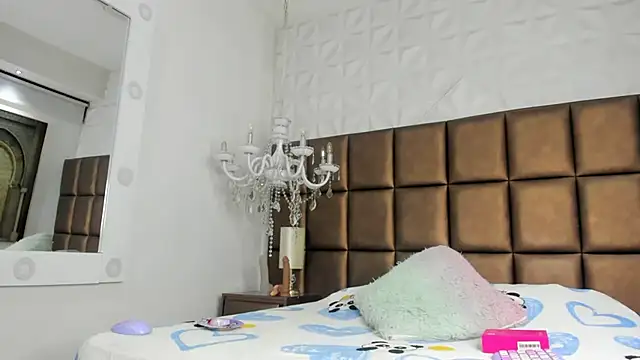 zoe taylorr1 online show from October 2025 04:16:02 AM