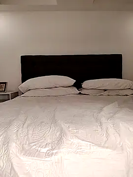 sofiaxox online show from November 2025 06:22:01 PM