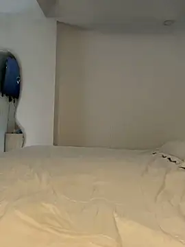 sofiaxox online show from April 2026 06:56:01 PM