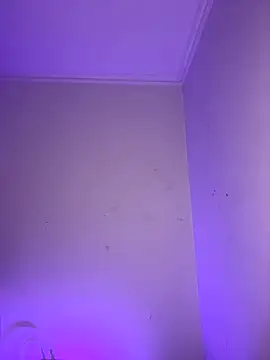 Snapshot of LeandroRusso chatting on September 2025 01:27:02 AM LeandroRusso online show from September 2025 01:27:02 AM