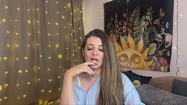 Snapshot of SweetyKatherine chatting on March 2025 08:32:02 AM SweetyKatherine online show from March 2025 08:32:02 AM