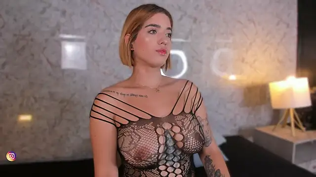 Hanna Vasquez online show from April 2026 08:27:01 PM
