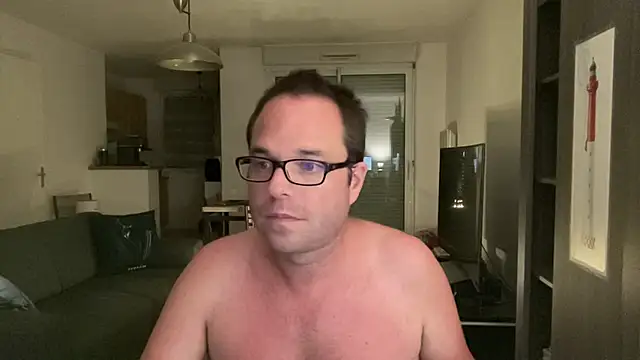 Snapshot of Funnyjul31 chatting on June 2026 05:32:01 PM Funnyjul31 online show from June 2026 05:32:01 PM