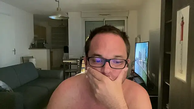 Snapshot of Funnyjul31 chatting on June 2026 04:49:02 PM Funnyjul31 online show from June 2026 04:49:02 PM