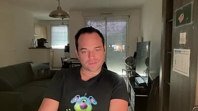 Funnyjul31 online show from February 2026 01:42:02 PM