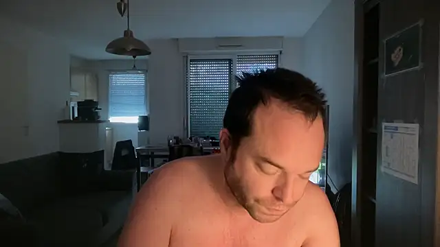 Funnyjul31 online show from February 2026 10:17:02 AM