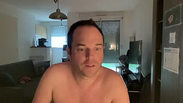 Funnyjul31 online show from February 2026 04:25:01 PM