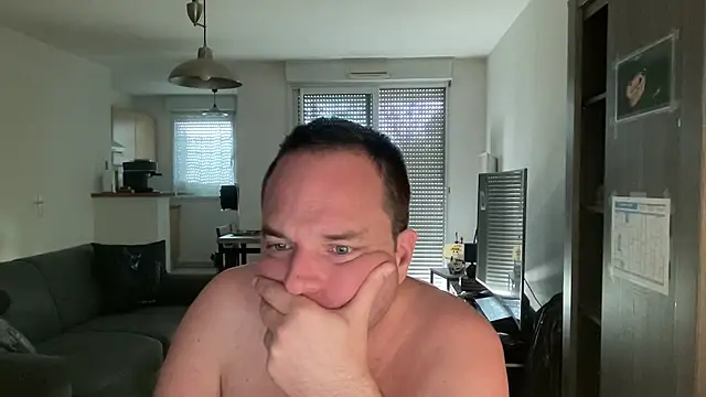 Funnyjul31 online show from February 2026 02:52:01 PM