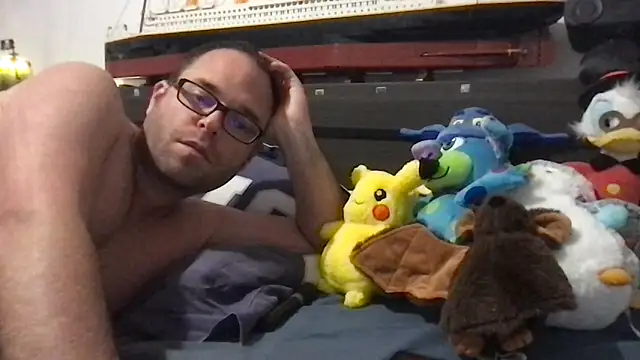 Funnyjul31 online show from March 2026 07:36:02 PM